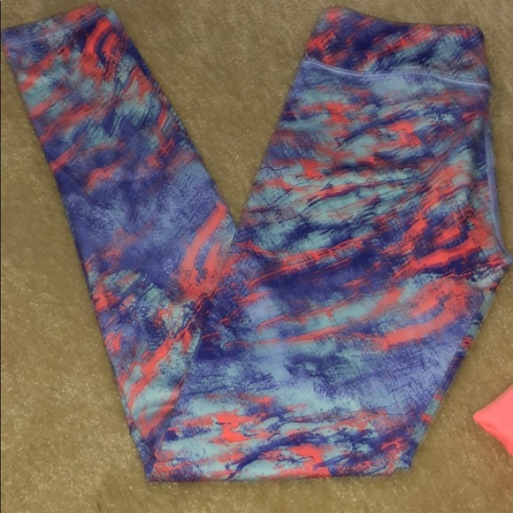 Ivivva set - Picture 2 of 7